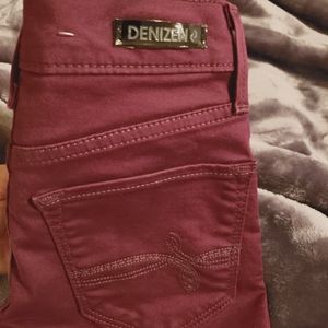 Woman's Pants